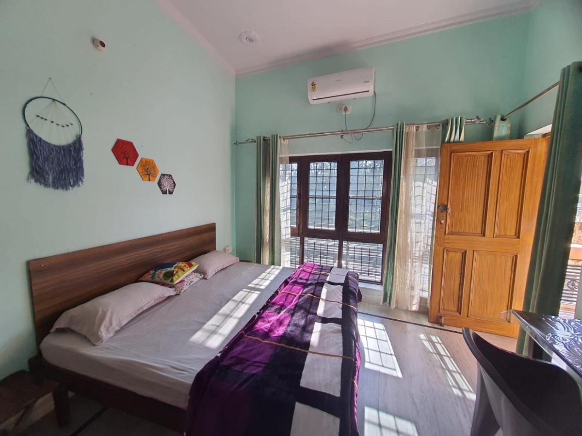 Nature View Homestay Dehradun Rum bild