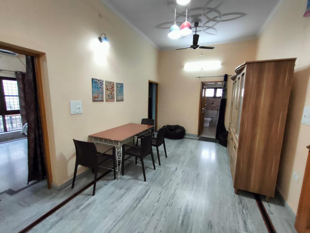 Nature View Homestay Dehradun Rum bild