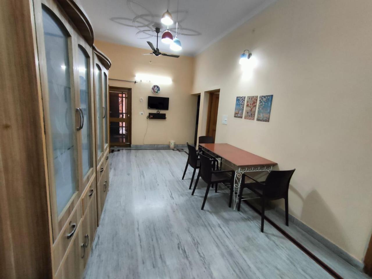 Nature View Homestay Dehradun Rum bild